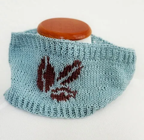 Coffee bean cowl