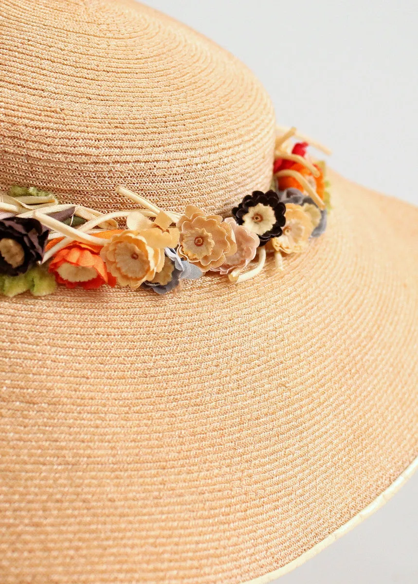 Vintage 1940s Wide Brim Straw Hat with A Flower Wreath