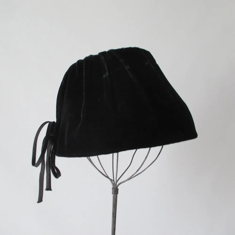 Vintage 50's 60's Black Velvet Bucket Hat
